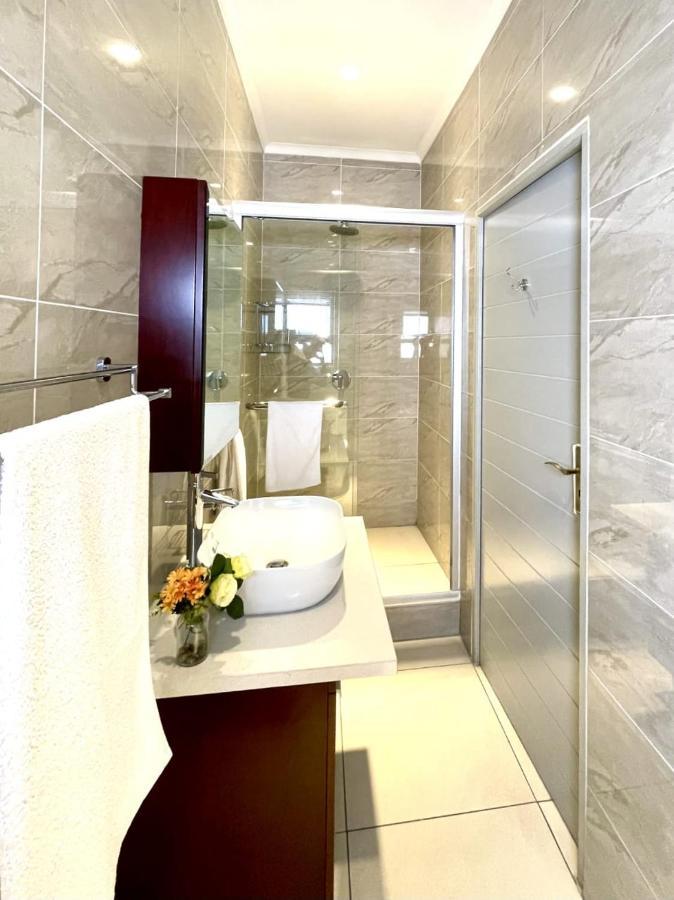 Atlantic Pearl Guest House Midrand Exteriér fotografie