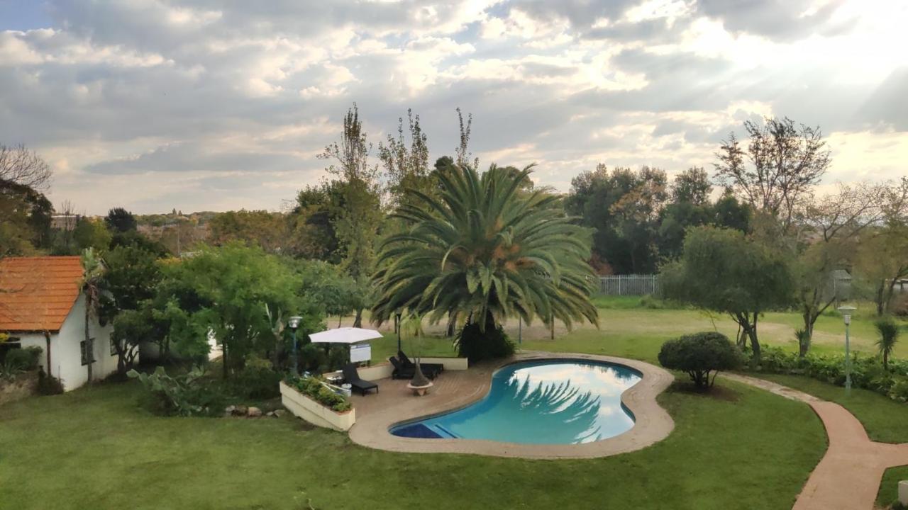 Atlantic Pearl Guest House Midrand Exteriér fotografie